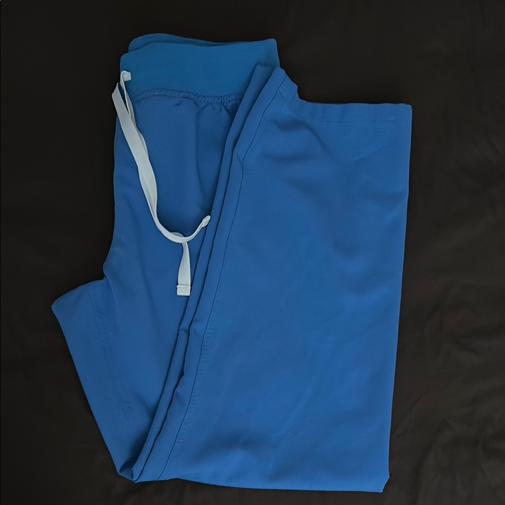 FIGS MP Livingston Color Royal Blue